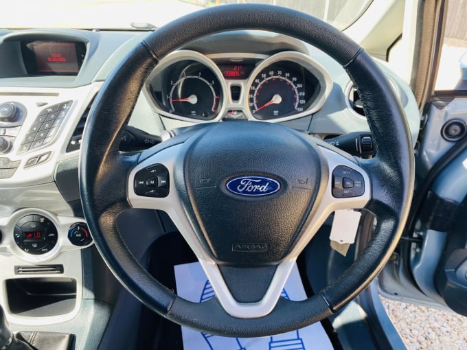 2010 Ford Fiesta
