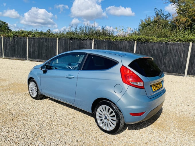 2010 Ford Fiesta