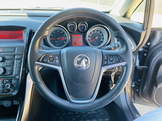 2015 Vauxhall Astra