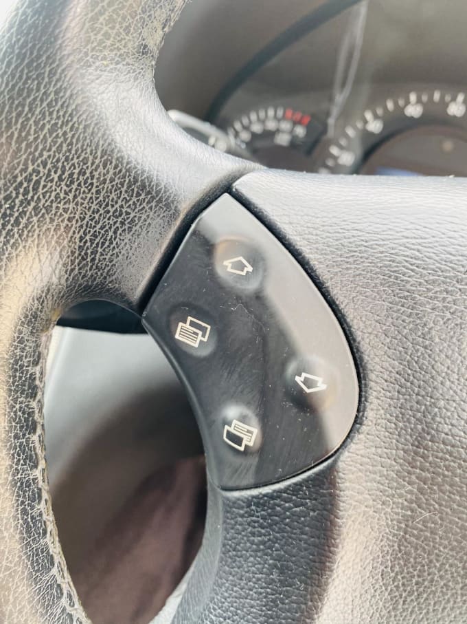 2004 Mercedes-benz C Class