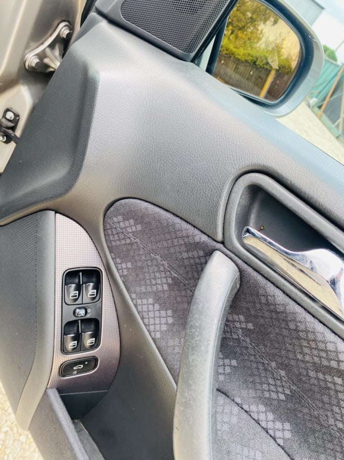 2004 Mercedes-benz C Class