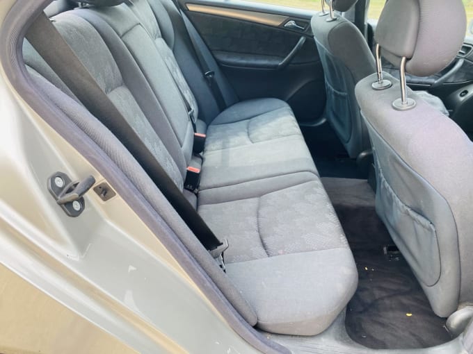 2004 Mercedes-benz C Class