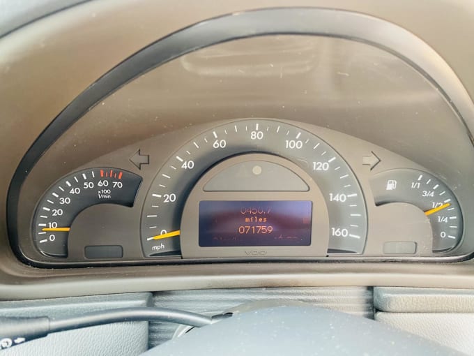 2004 Mercedes-benz C Class