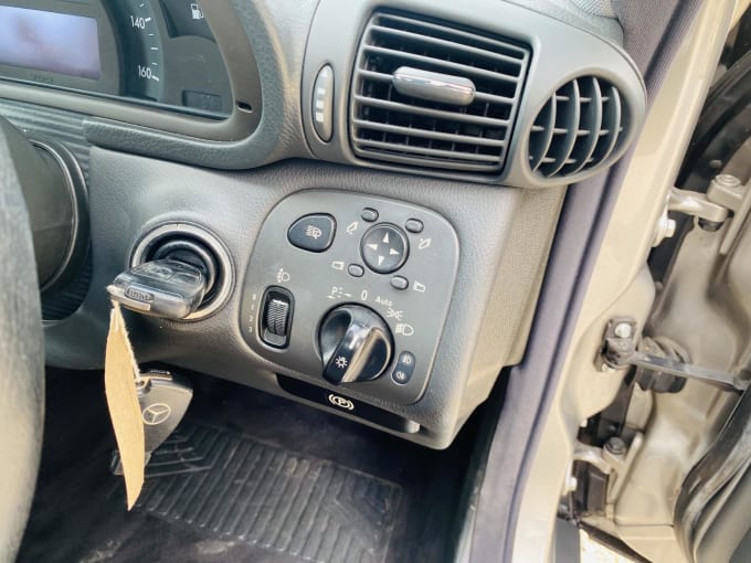 2004 Mercedes-benz C Class