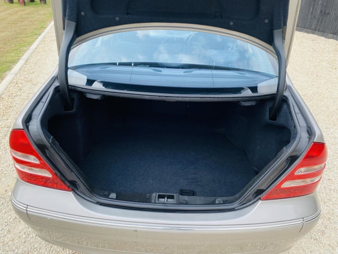 2004 Mercedes-benz C Class