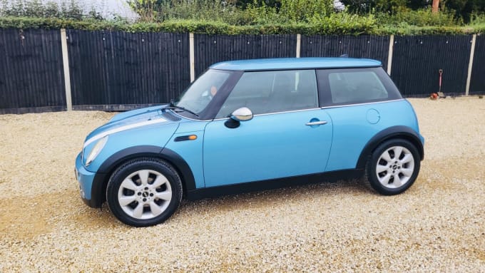 2005 Mini Hatch