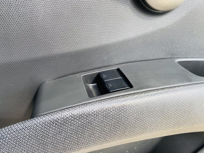 2004 Nissan Micra