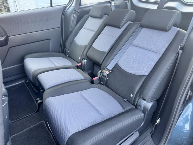 2006 Mazda Mazda5