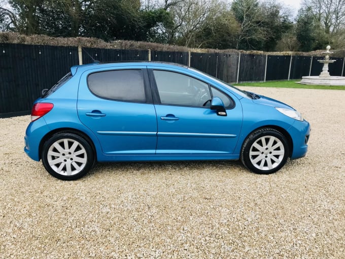 2012 Peugeot 207