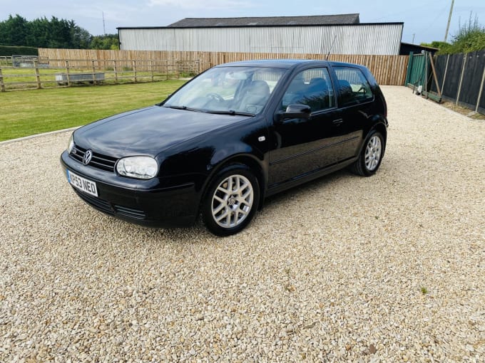 2003 Volkswagen Golf