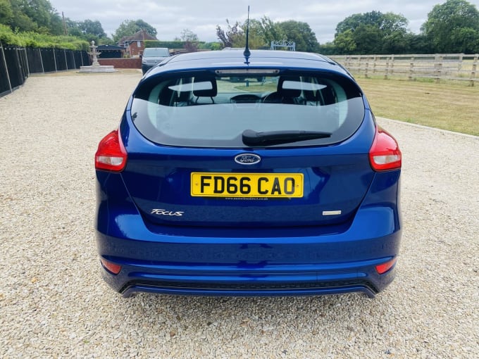 2016 Ford Focus