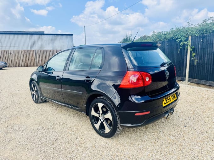 2005 Volkswagen Golf