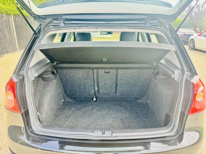 2005 Volkswagen Golf