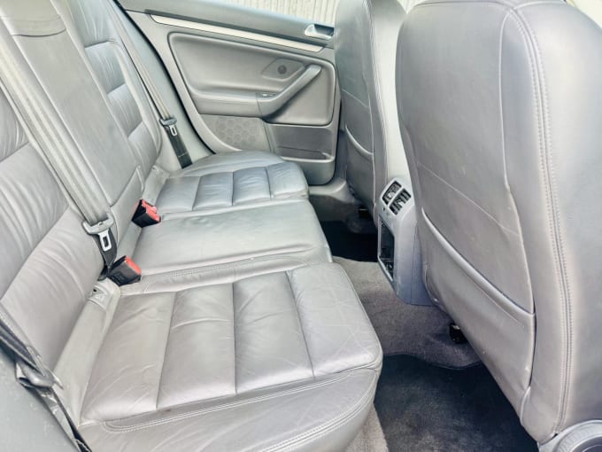 2005 Volkswagen Golf