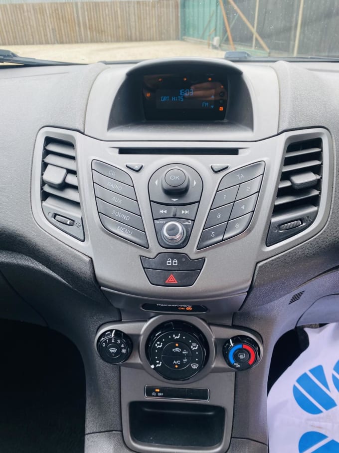 2013 Ford Fiesta Van