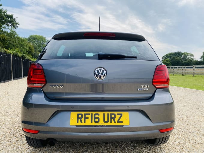 2016 Volkswagen Polo