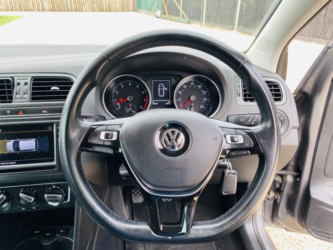 2016 Volkswagen Polo