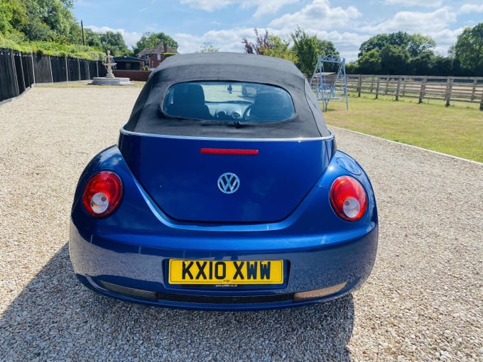 2010 Volkswagen Beetle