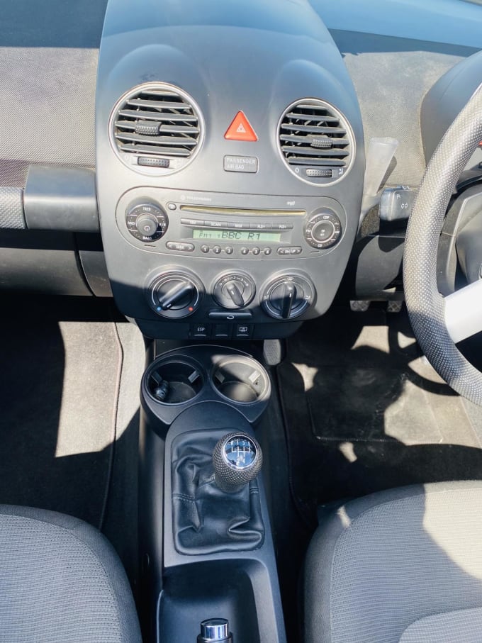 2010 Volkswagen Beetle