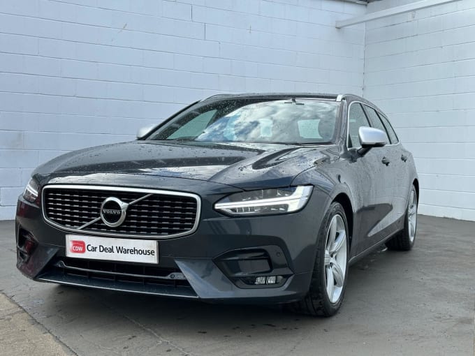 2018 Volvo V90