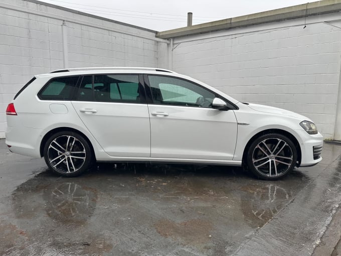 2016 Volkswagen Golf