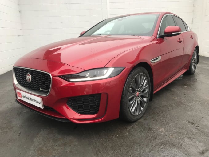 2020 Jaguar Xe