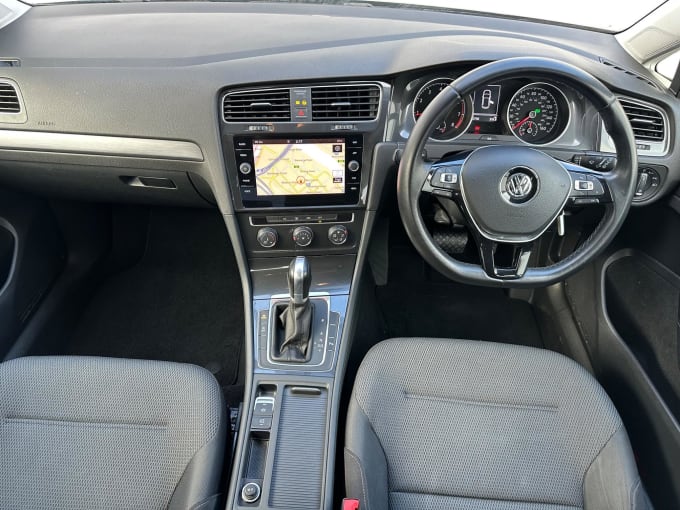 2017 Volkswagen Golf