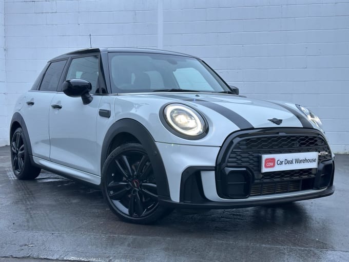 2022 Mini Hatch