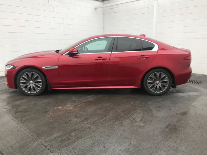 2020 Jaguar Xe