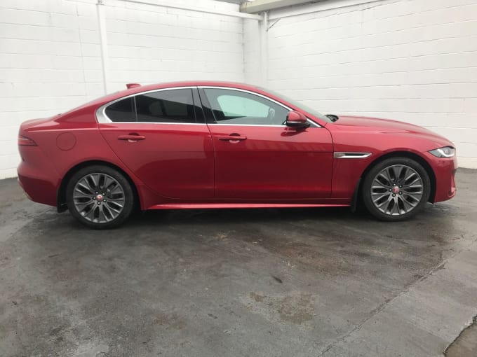 2020 Jaguar Xe