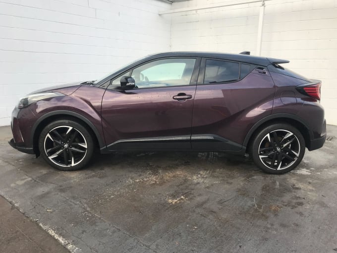 2022 Toyota C-hr