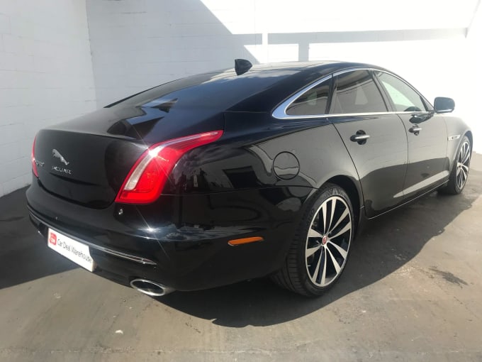 2019 Jaguar Xj