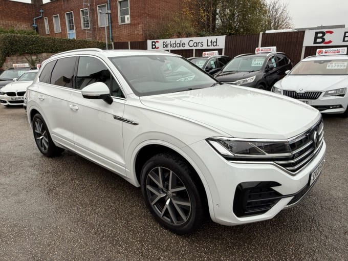 2025 Volkswagen Touareg