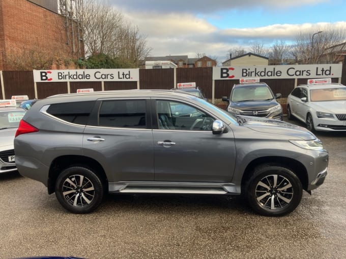 2025 Mitsubishi Shogun Sport