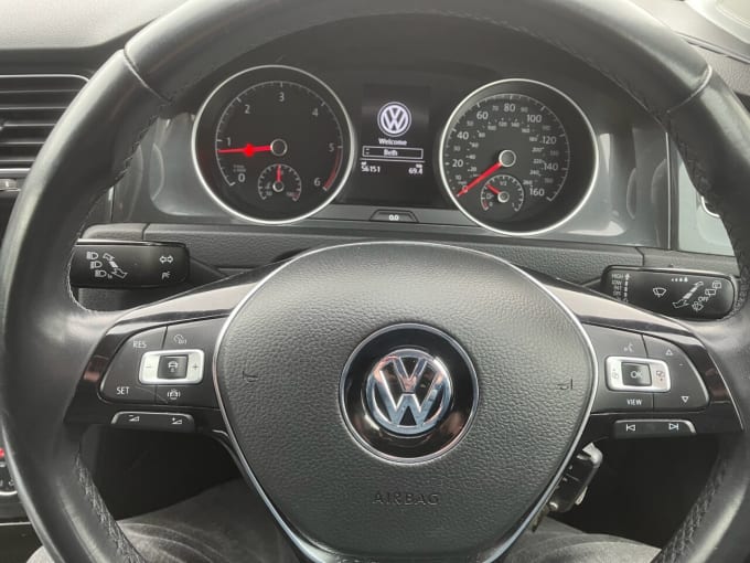 2025 Volkswagen Golf