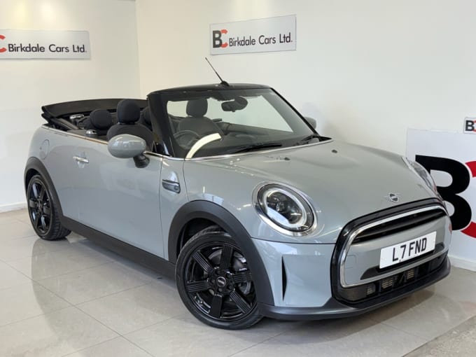 2025 Mini Convertible