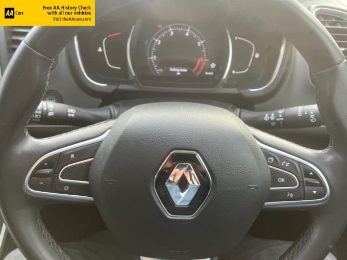 2025 Renault Grand Scenic