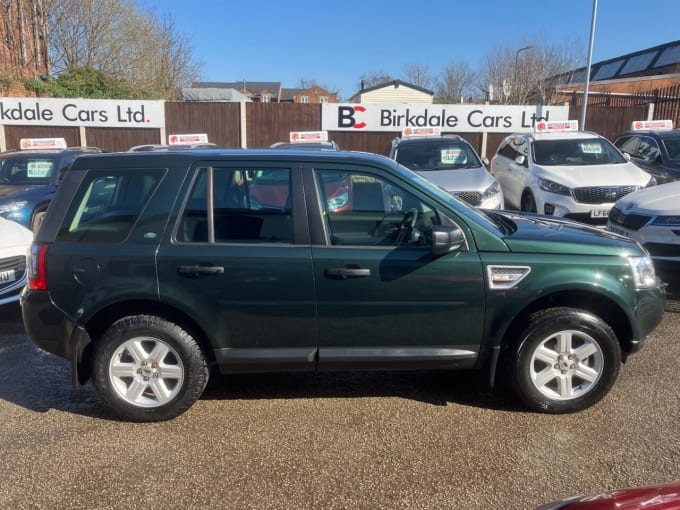 2025 Land Rover Freelander 2