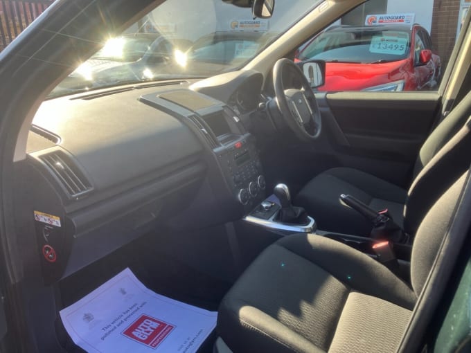 2025 Land Rover Freelander 2