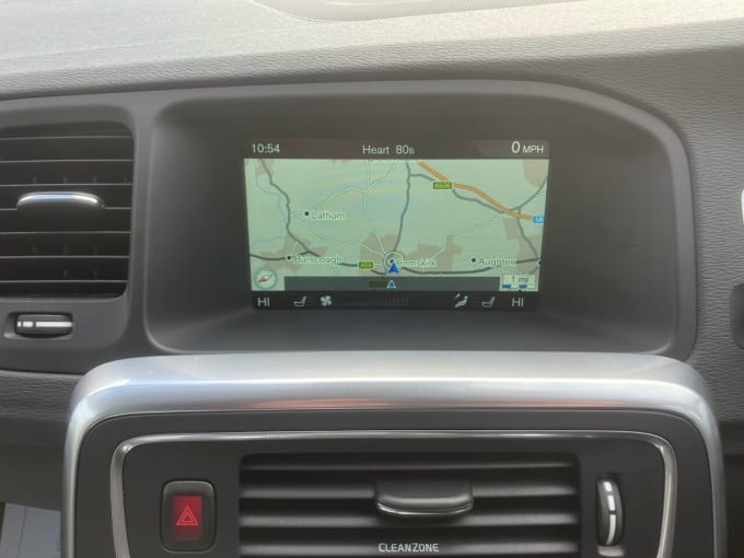 2025 Volvo V60 Cross Country