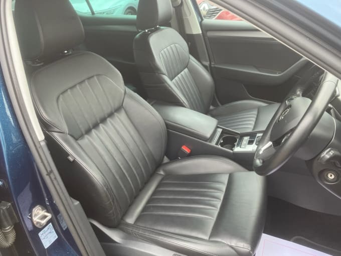 2025 Skoda Superb