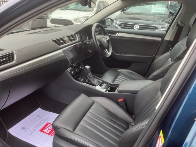 2025 Skoda Superb