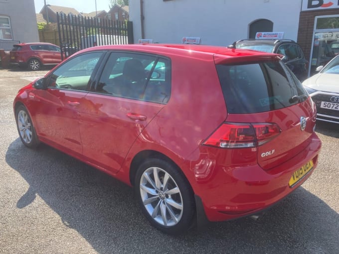 2025 Volkswagen Golf