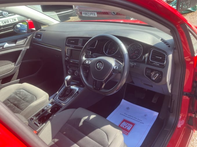 2025 Volkswagen Golf