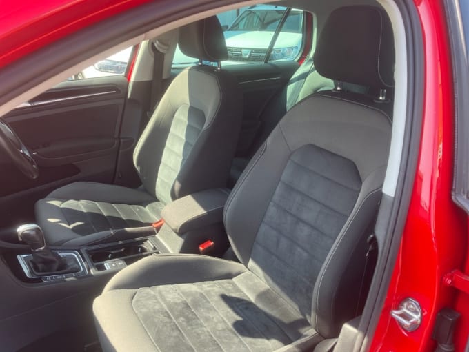 2025 Volkswagen Golf