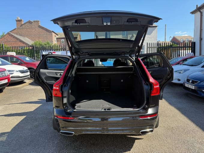2025 Volvo Xc60