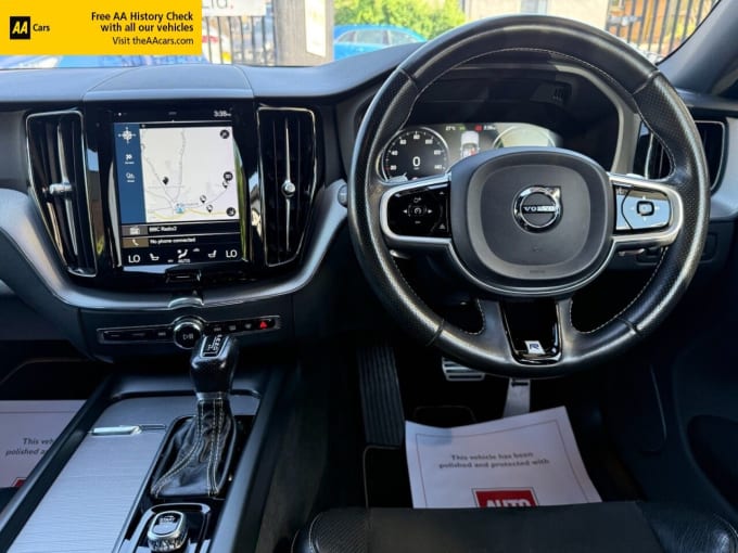 2025 Volvo Xc60