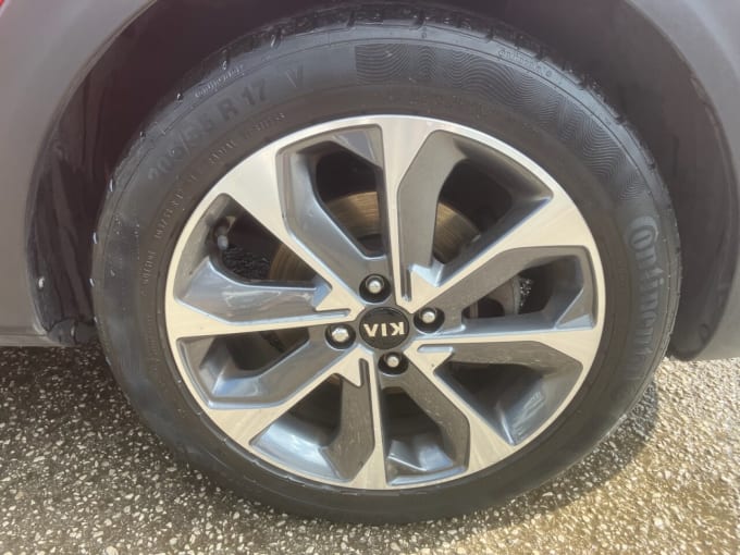 2025 Kia Stonic