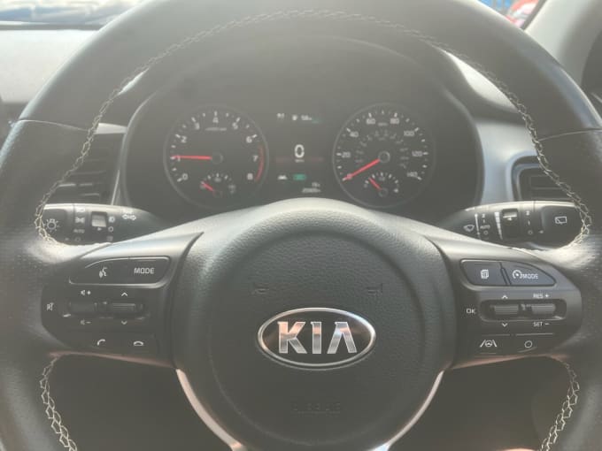 2025 Kia Stonic