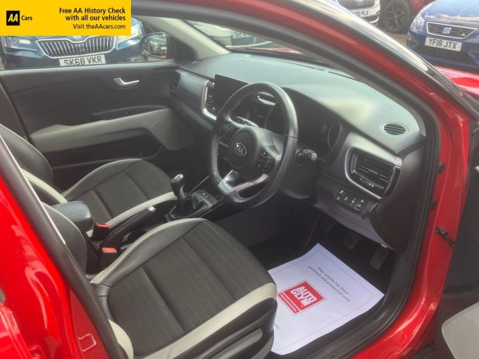 2025 Kia Stonic